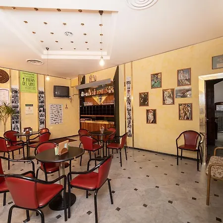 Italia & Lombardi Hotel 3*