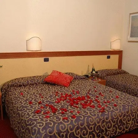 Hotel Italia & Lombardi 3*